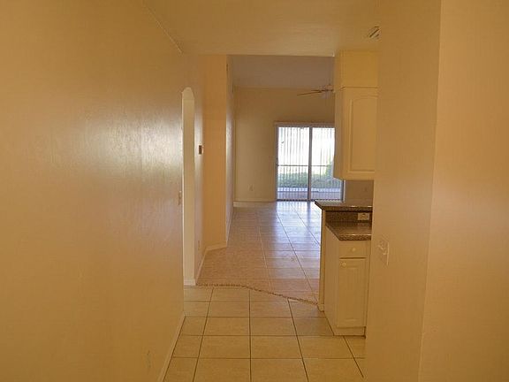 5th image of 541 Glendale Ave