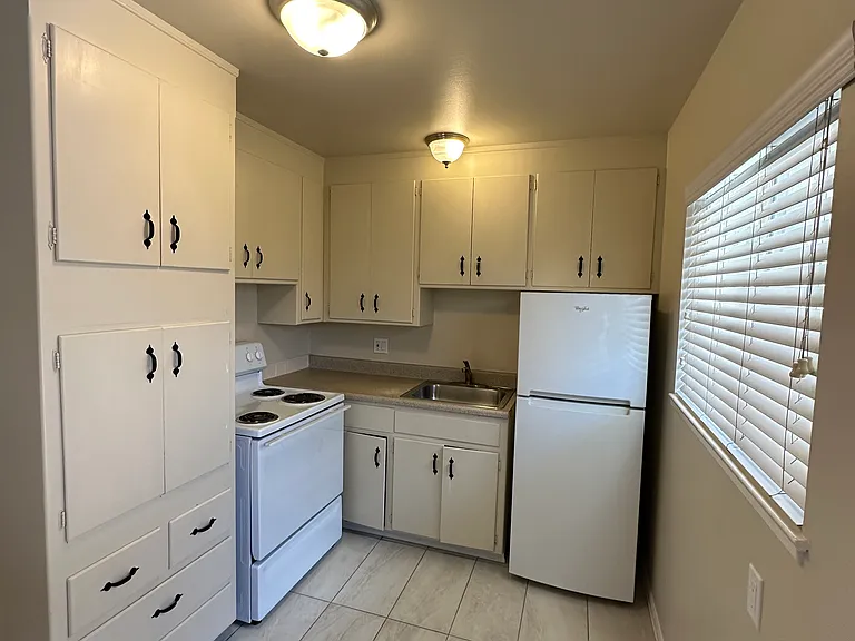 460 N Winchester Blvd #2 — Photo 4