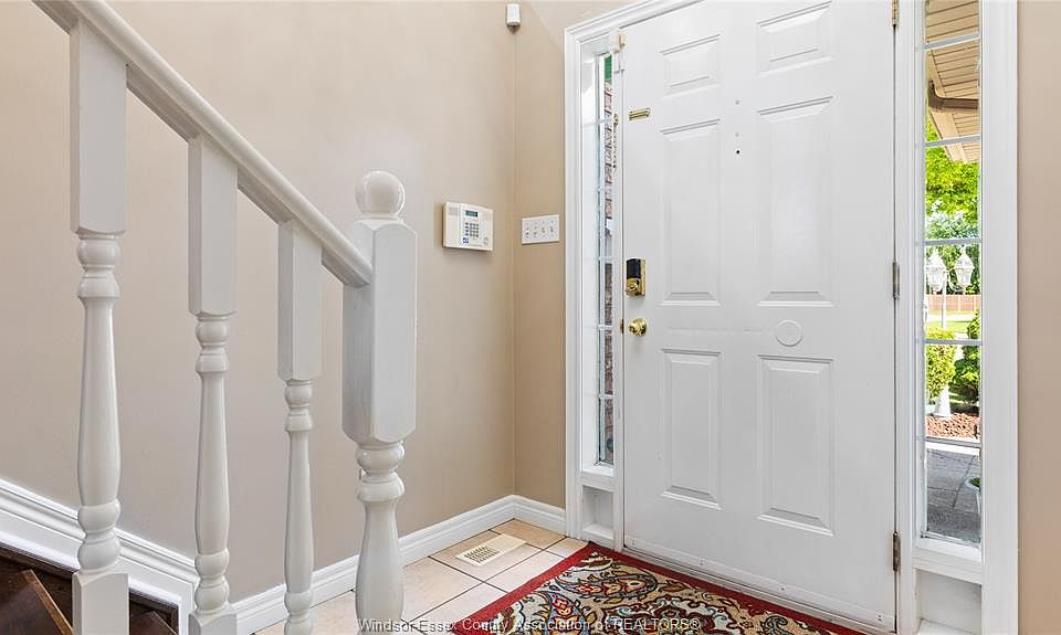 1025 Banwell Rd, Windsor, ON N8P 1J3 MLS 23021873 Zillow