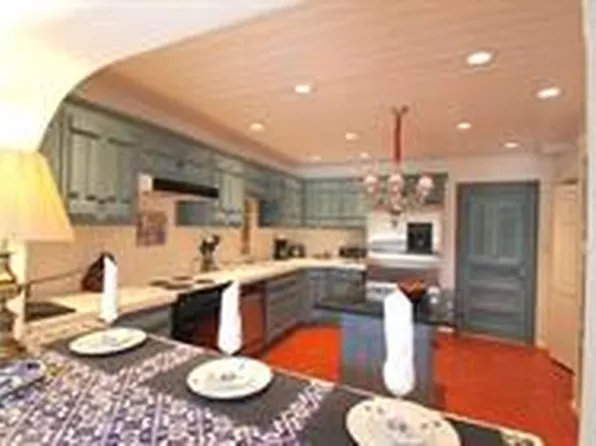 318 1/2 San Pasquale Ave NW, Albuquerque, NM 87104