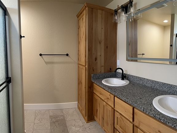 3rd image of 1770-1774 SE Rosebank Way #4