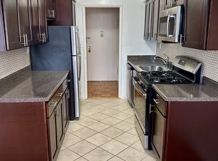 21 Hudson Ter #6-D, Fort Lee, NJ 07024