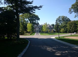 481 Hammond St, Newton, MA 02467