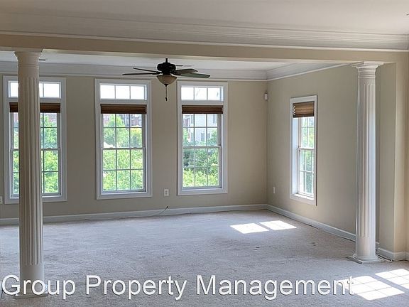 5th image of 651 Whetstone Glen St