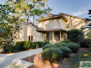 4 Old Compton Ct, Savannah, GA 31411