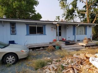 2065 Arnold Ave, Grants Pass, OR 97527