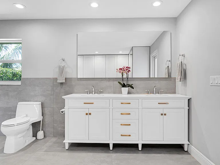 23313 Lago Mar Cir — Photo 35