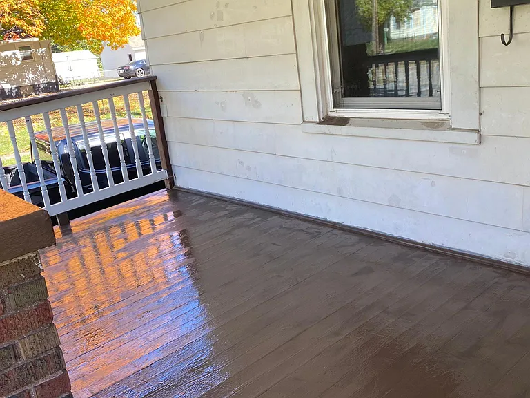 2300 Yale Blvd — Photo 5