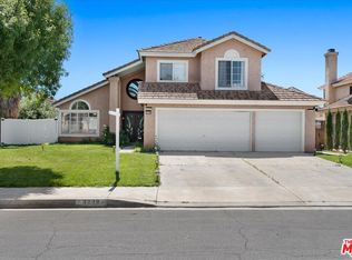 3228 Rollingridge Ave, Palmdale, CA 93550