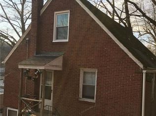 2211 Dartmore St, Pittsburgh, PA 15210