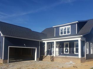 120 Axton Ln, Ashland, VA 23005