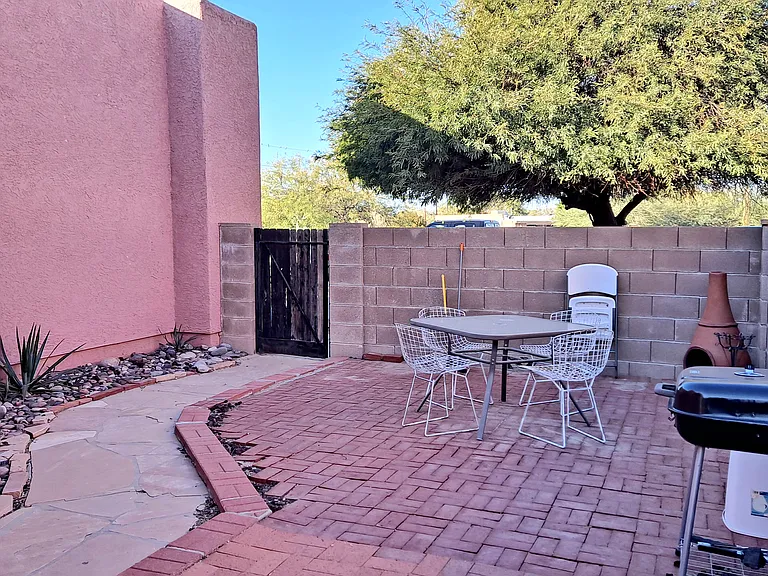 1809 S 30th Pl — Photo 13