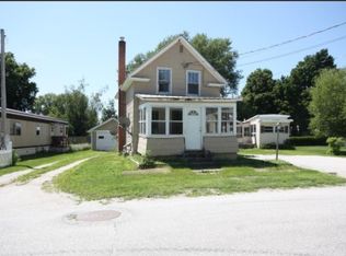 8 Pine St, Swanton, VT 05488