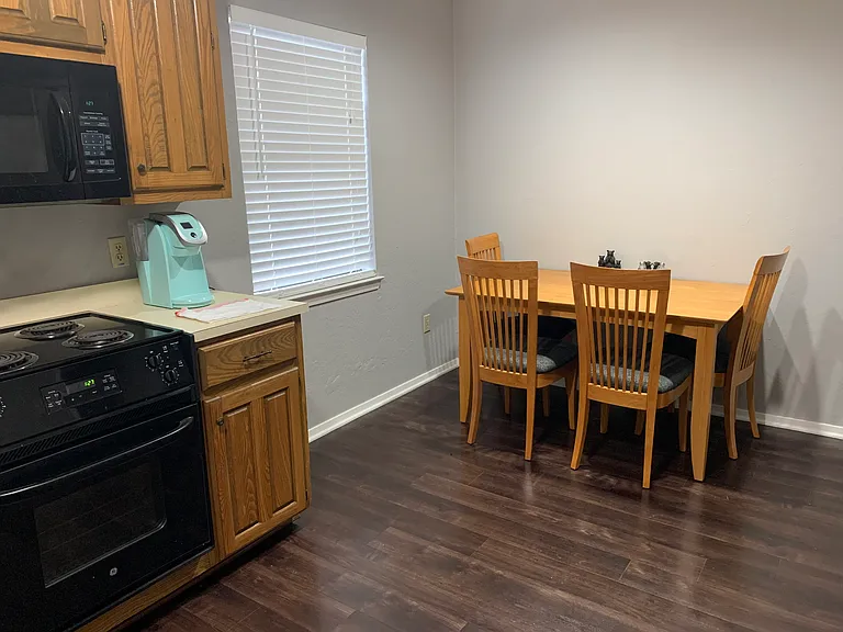 1226 Baylor Ave #101 — Photo 7