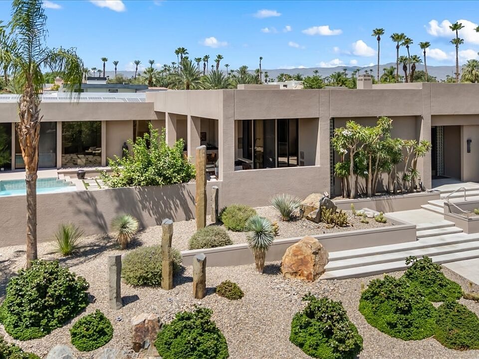 1st image of 70810 Tamarisk Ln