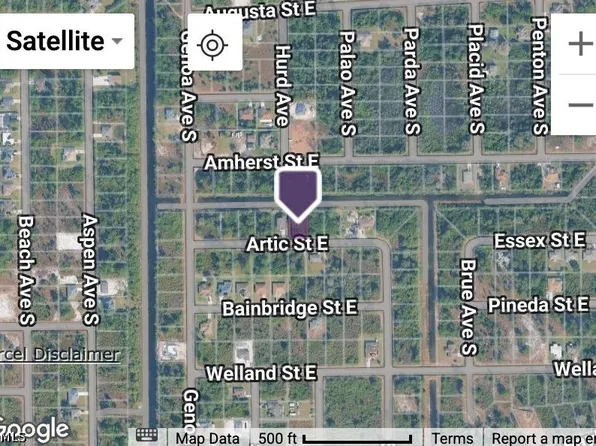 1115 Artic St E, Lehigh Acres, FL 33974