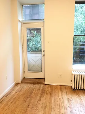 Rented by Sky Management | media 12