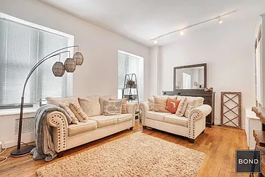 Rented by Bond New York