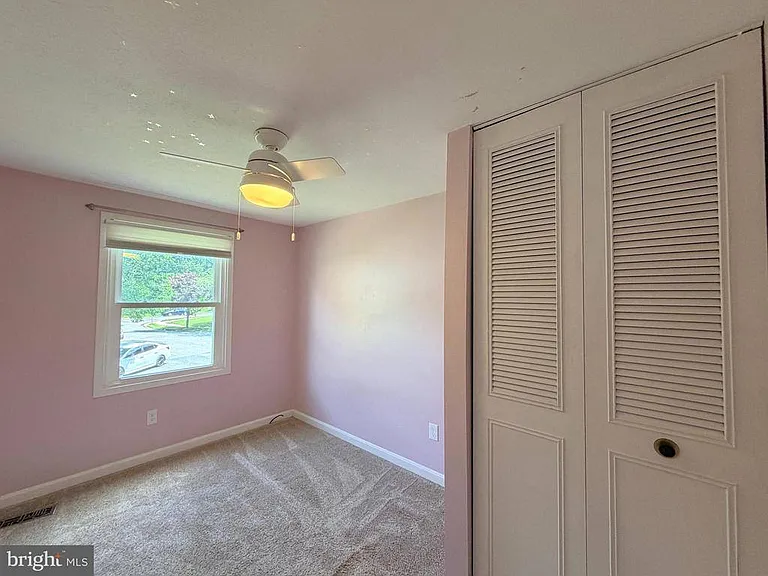 1458 Ashwood Ct — Photo 9
