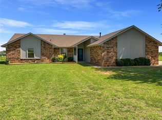 922 County Road 1200, Minco, OK 73059