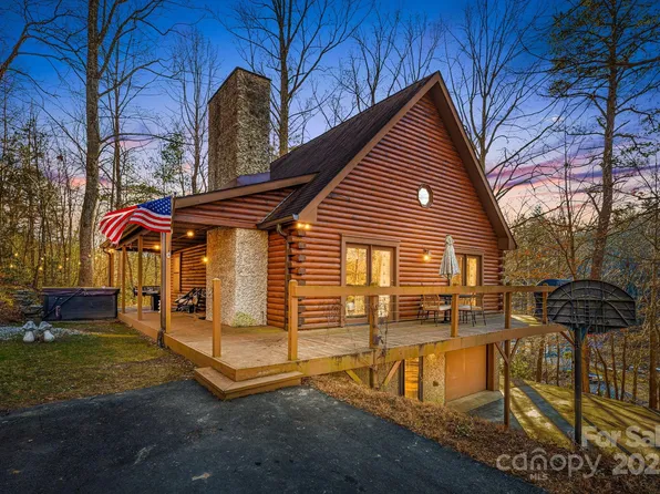 1 Lynnette Dr, Fairview, NC 28730