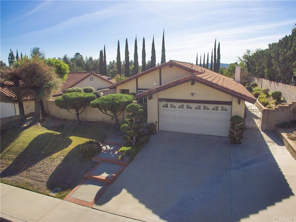1st image of 645 Bonnie Claire Dr