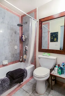 Rented by City Connections Realty | media 10