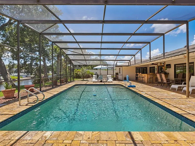 180 Springwood Trl — Photo 19