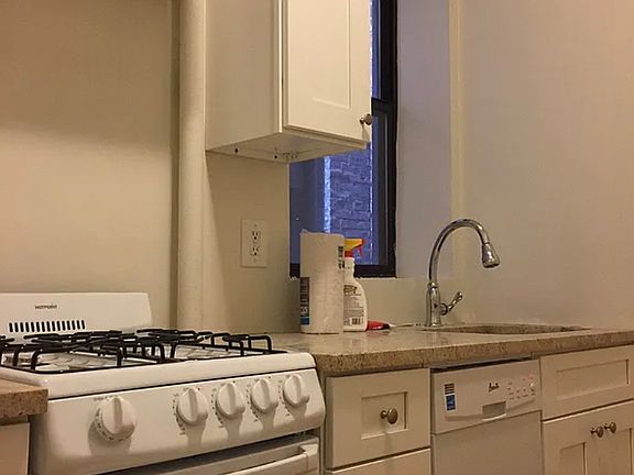 3rd image of 314 E 84th St APT 9