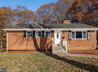 7120 Dalhouse St, Springfield, VA 22151