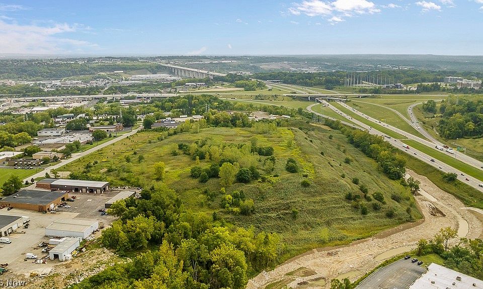 1st image of 1329 E Schaaf Rd