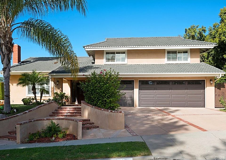 1st image of 8417 Lindante Dr