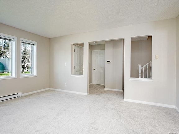 3rd image of 9524 Greenglade Rd