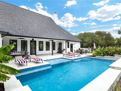 2634 Beaver Ln, New Braunfels, TX, 78132