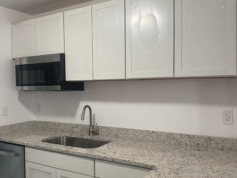 1724 Crapps Ave — Photo 10
