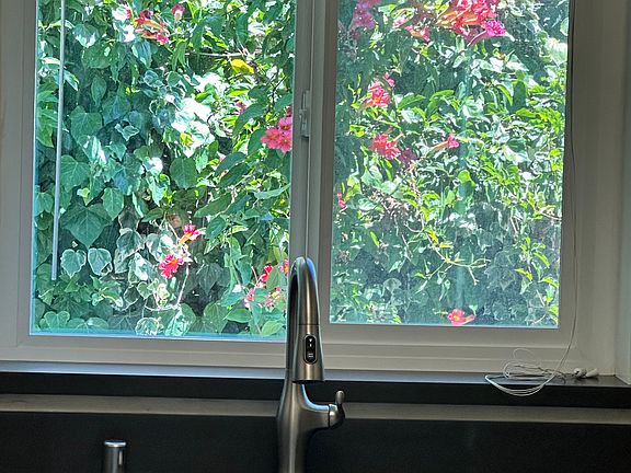 5th image of 141 Arroyo Ct APT 5