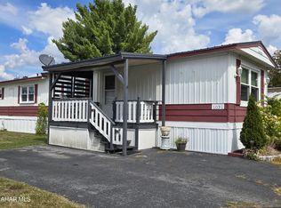 1031 Rosewood Dr, Altoona, PA 16601