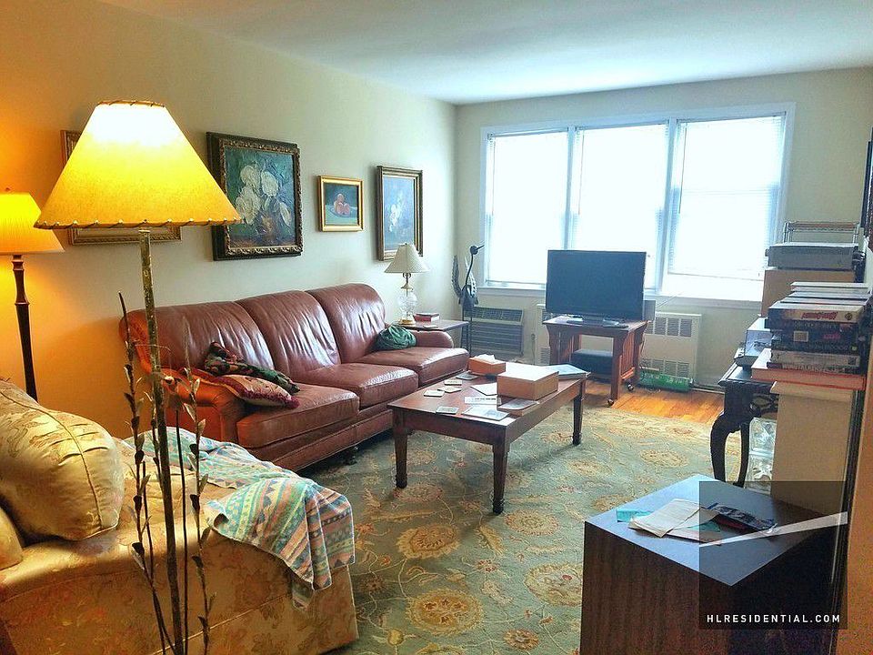 1st image of 2614 24th Ave #2