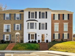 6427 Wainfleet Ct, Springfield, VA 22152