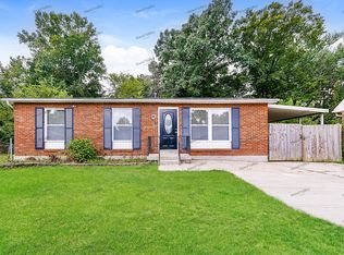 6100 Trena Trl, Louisville, KY 40258