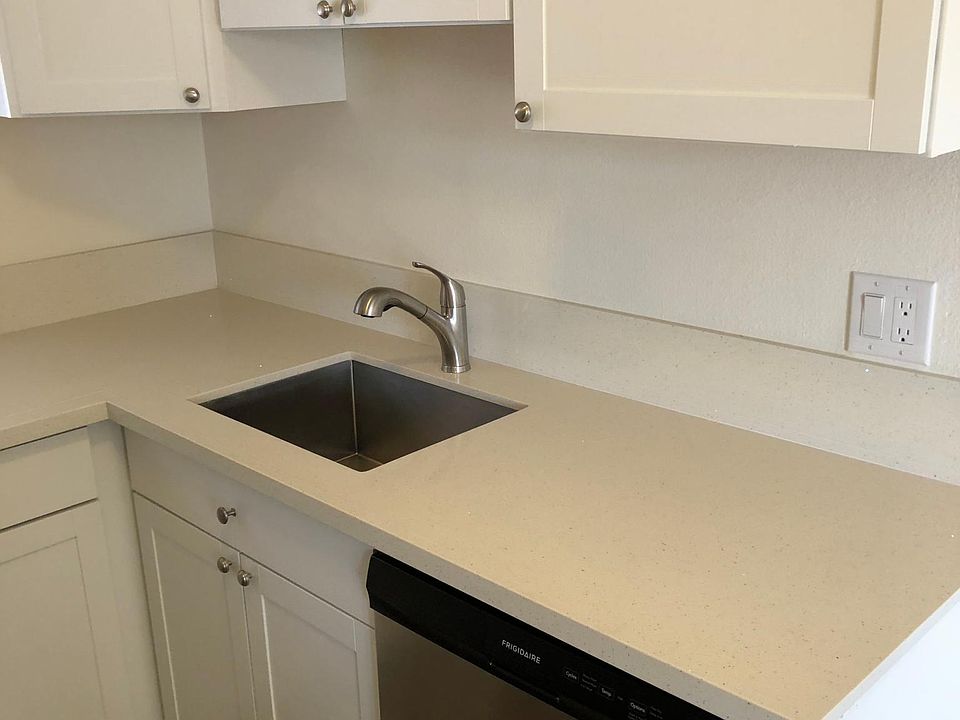 Quartz counters