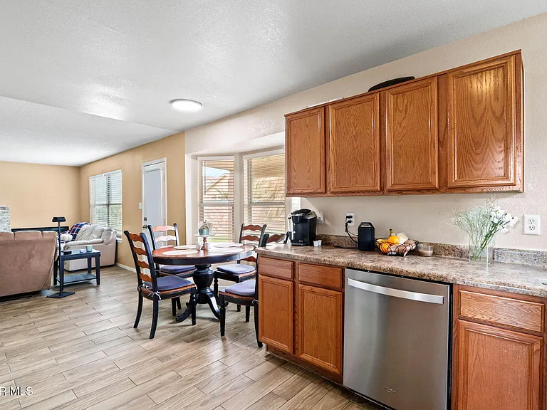 12564 Paseo Alegre Dr — Photo 17