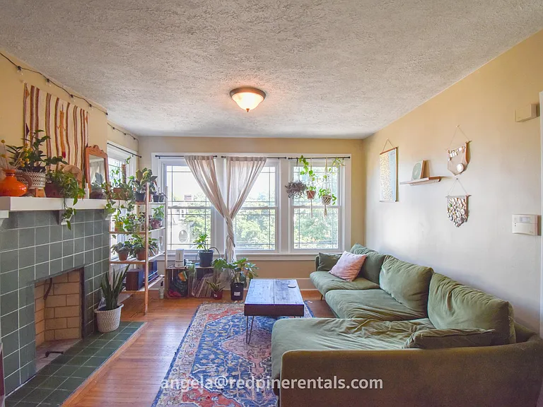 5930 Elwood St #3 — Photo 1