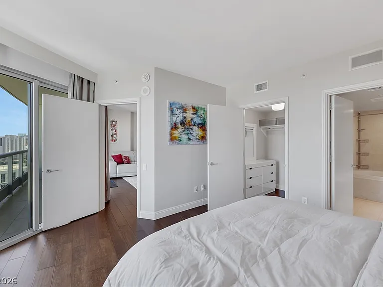322 Karen Ave #2105 — Photo 8