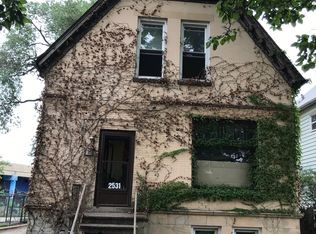 2531 N Artesian Ave, Chicago, IL 60647