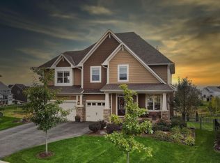 4404 Millstone Ct, Chaska, MN 55318