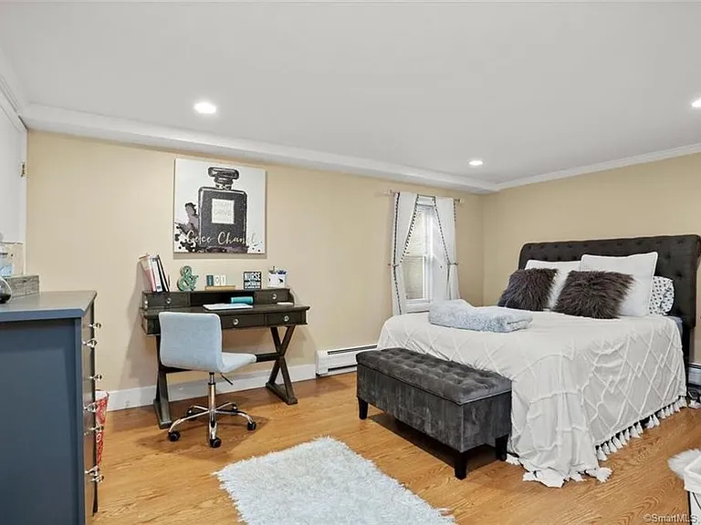 42 Mulberry St #A — Photo 1