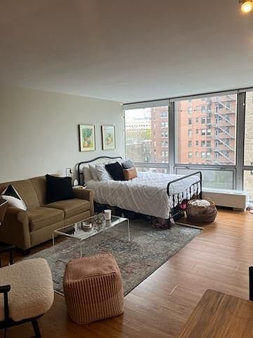 1st image of 2400 N Lakeview Ave APT 516