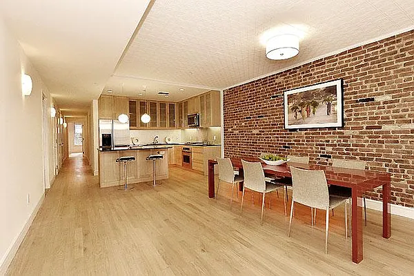 Sold by Level Group | media 16