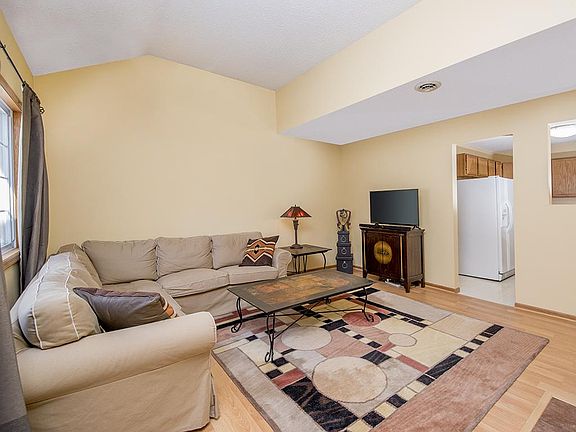 4th image of 2625 101st Ln N